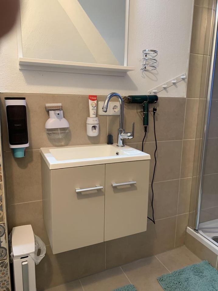 Ferienwohnung Hofesh Altdorf  Exterior foto
